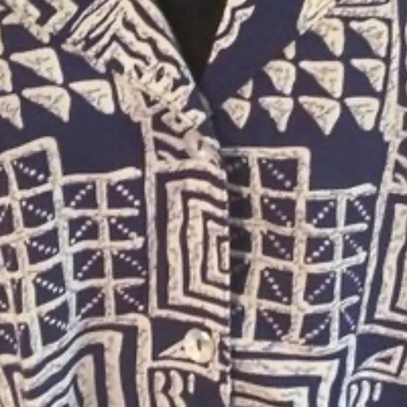 Patterned Button Down Top  by Notations | Size XL - Picture 2 of 5